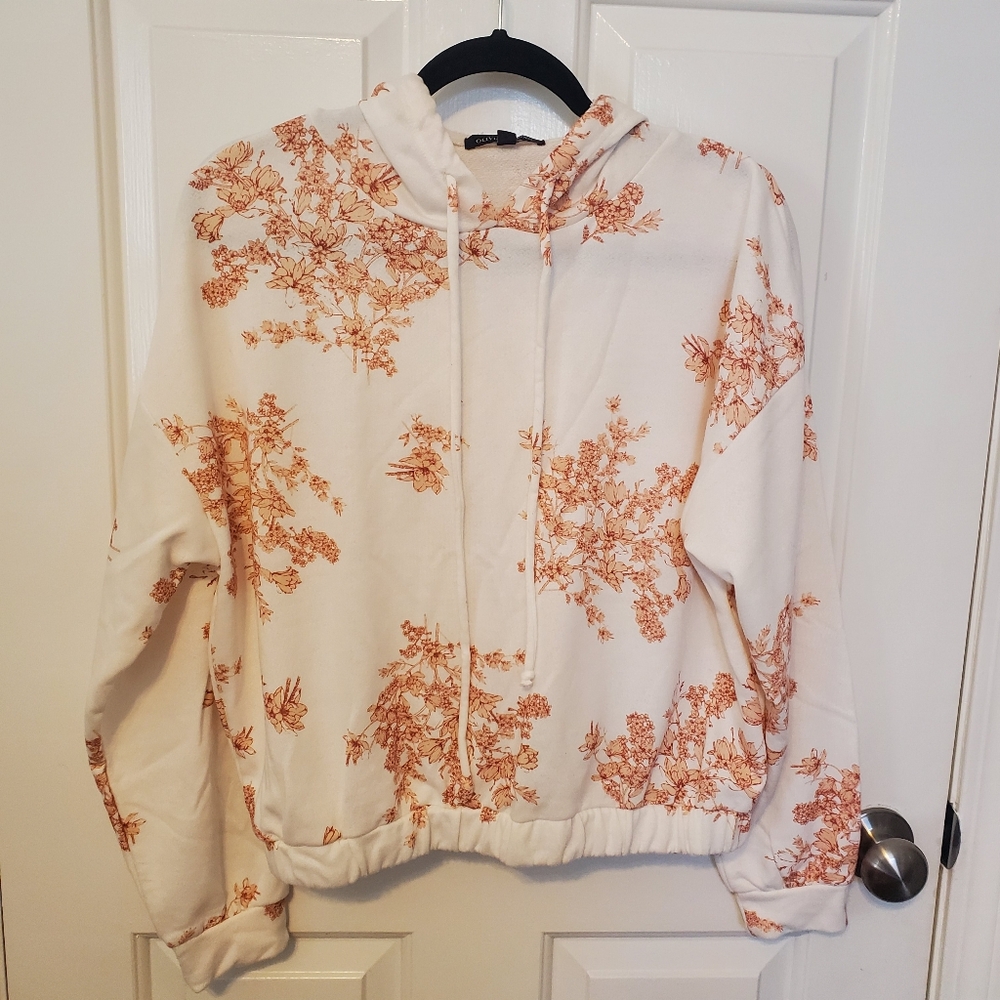 Olivia & Vivian Floral Cropped Hoddie
